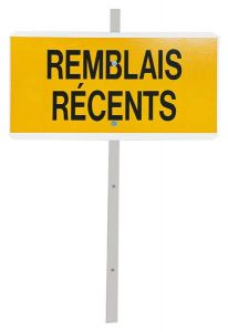 PIQUET 'REMBLAIS RECENTS' AVEC FACE RETROREFLECHISSANTE SOFOP TALIAPLAST - 520105